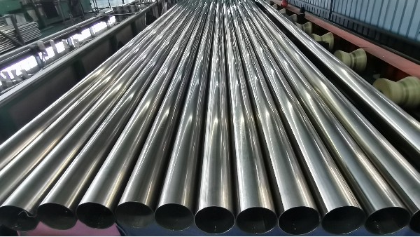 焊接的藝術與科學：裝飾焊縫與工業承壓焊縫的本質不同