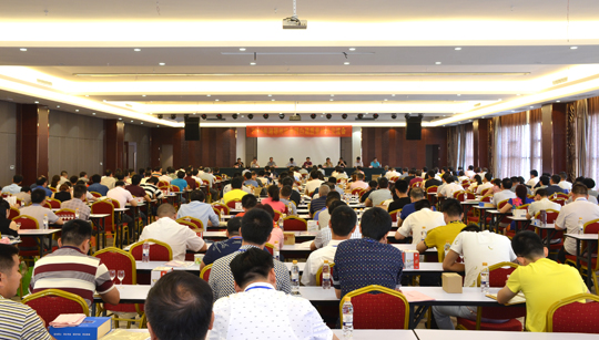 2016年湘、鄂、閩、桂、渝、贛白酒質(zhì)量檢評交流會在樟樹舉行